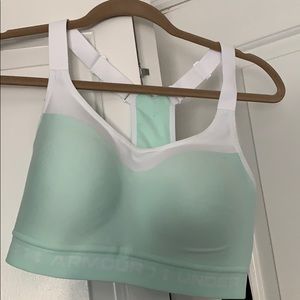 Green under armour sports bra 34DD
